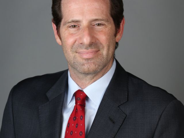 Dr. Kaplitt headshot